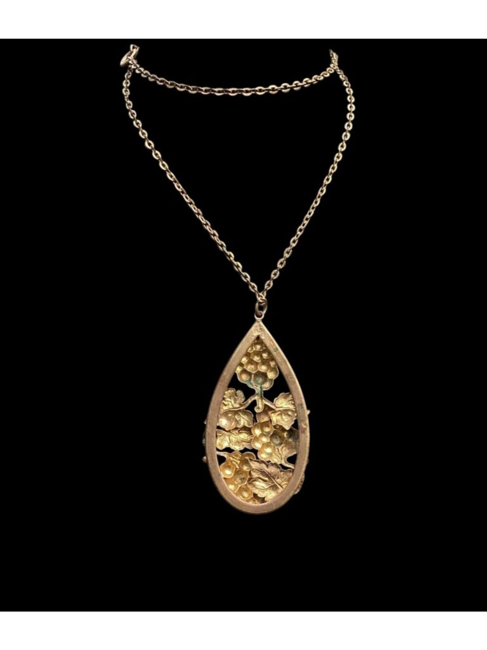 Antique Art Nouveau Gilded Copper or Brass Necklace with Grape Cluster Pendant - Picture 3 of 5